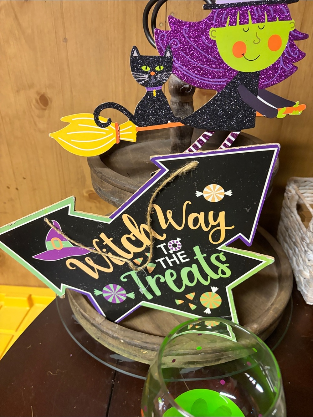 Witch's Brew Green Halloween Wine Glass - Unbranded - Picture 3 of 7